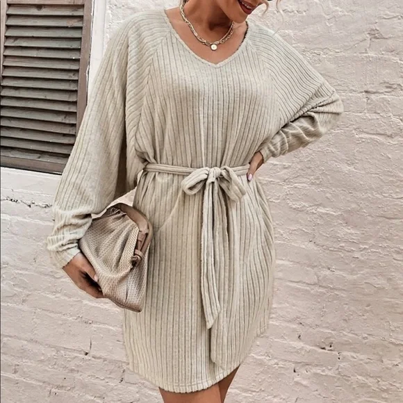 Comfy Relaxed Fit Long Sleeve Belted Tee Dress - Picture 11 of 13